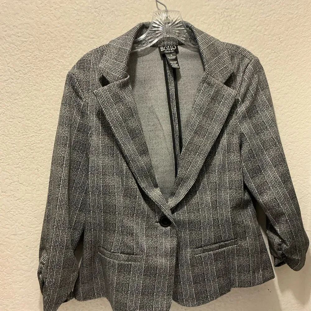 Soho Apparel ltd Women's M Blazer Black/white plaid Geometric Casual Career